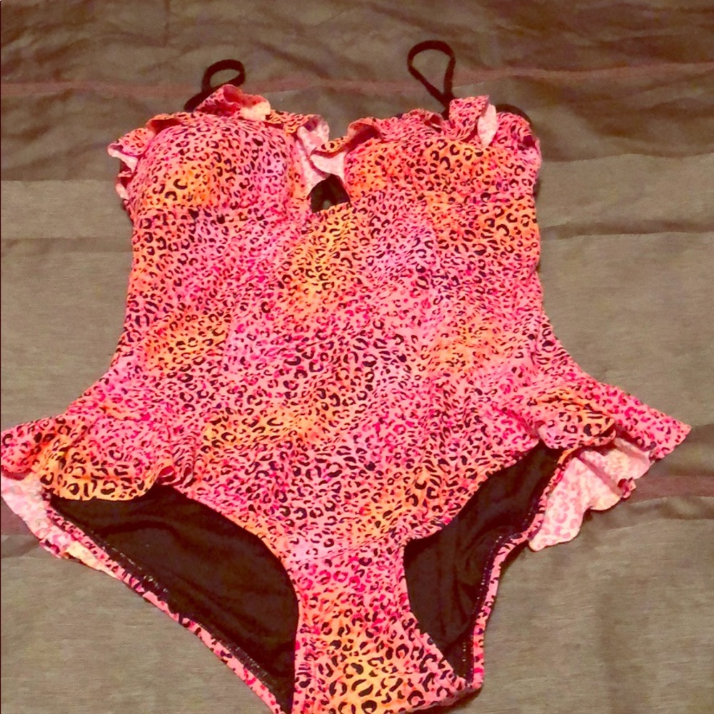 Animal print swim suit